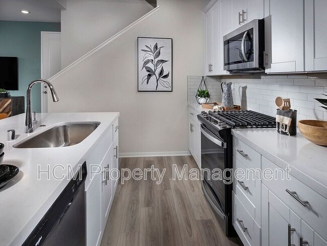 Photo - 1231 Brush Crk