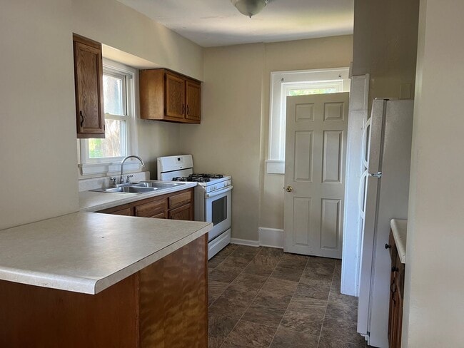 Photo - Bright, Spacious & Central — Minutes to Ma...