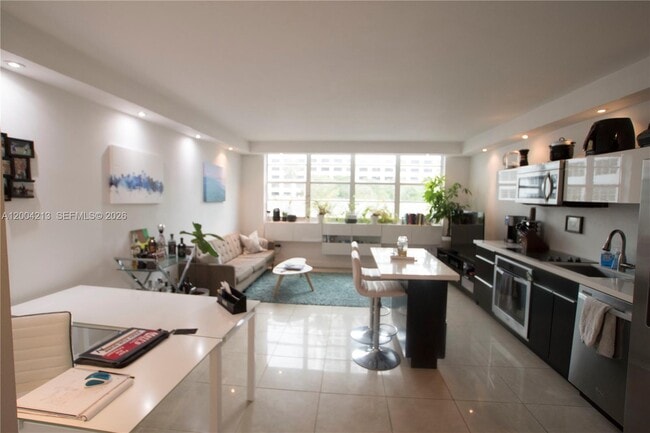 Photo - 801 Brickell Bay Dr Unit 363