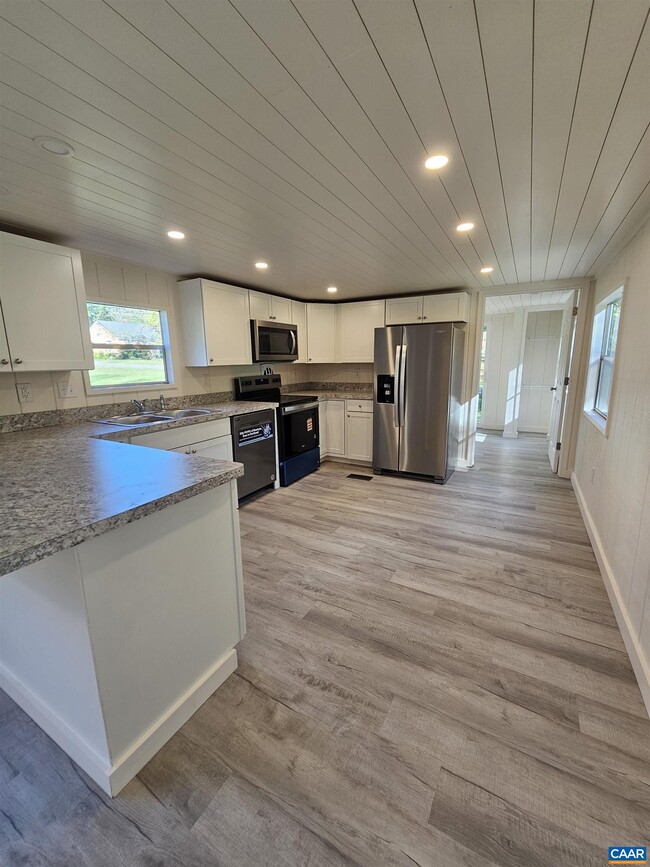 Photo - 211 Virginia Ave