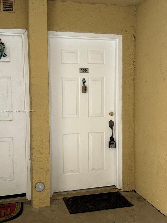 Photo - 2640 S University Dr Unidad 106