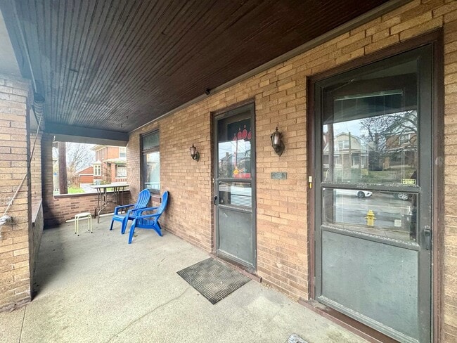 Photo - 2430 Fairview Ave Unit 2