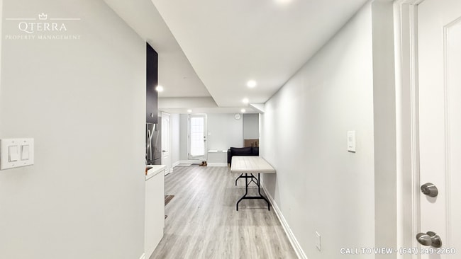 Photo - 102 Tozer Cres