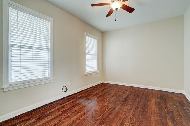 Photo - 949 Teetshorn St Unit 2806 Michaux St.
