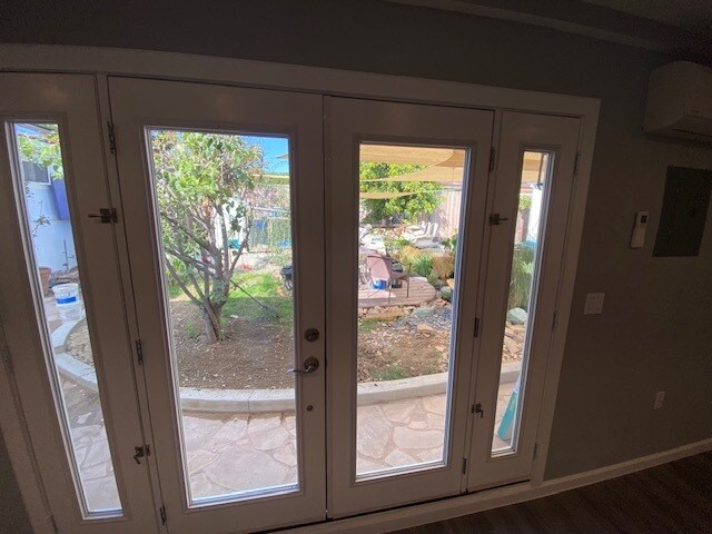 Photo - 433 S Fairview St