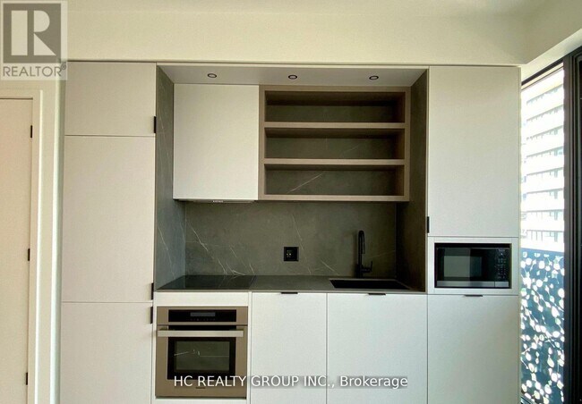 Photo - 55 Charles St E Unit 1311