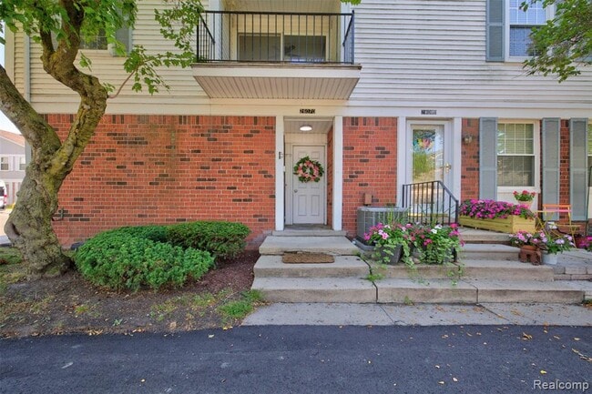 Photo - 26070 N Lake Dr