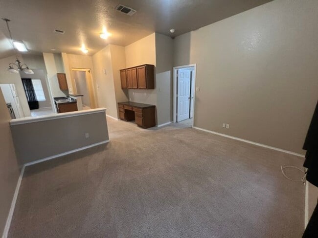 Photo - 3/2/2 Near Lackland Air Force base