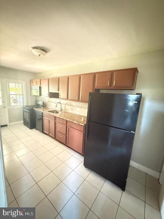 Photo - 2980 Cornwall Rd