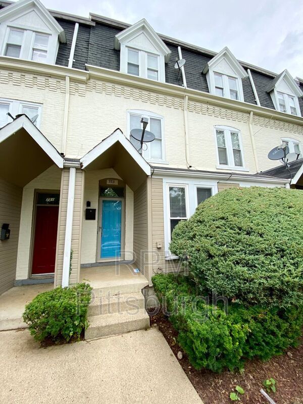 Building Photo - 753 Chautauqua Ct Rental
