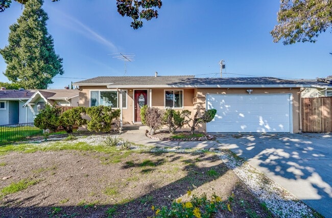 Building Photo - 1837 Burley Dr