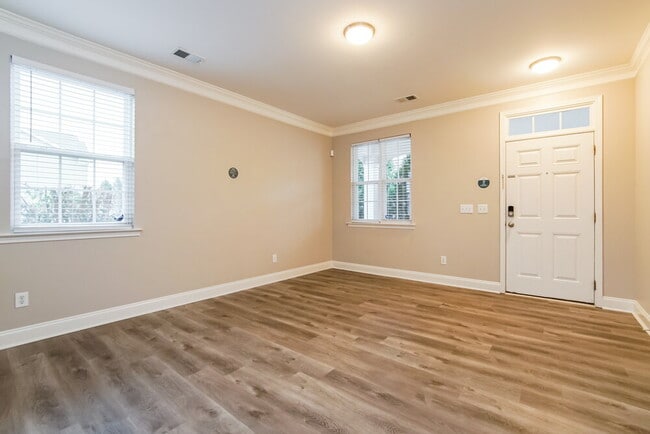 Photo - 3651 Marshlane Way