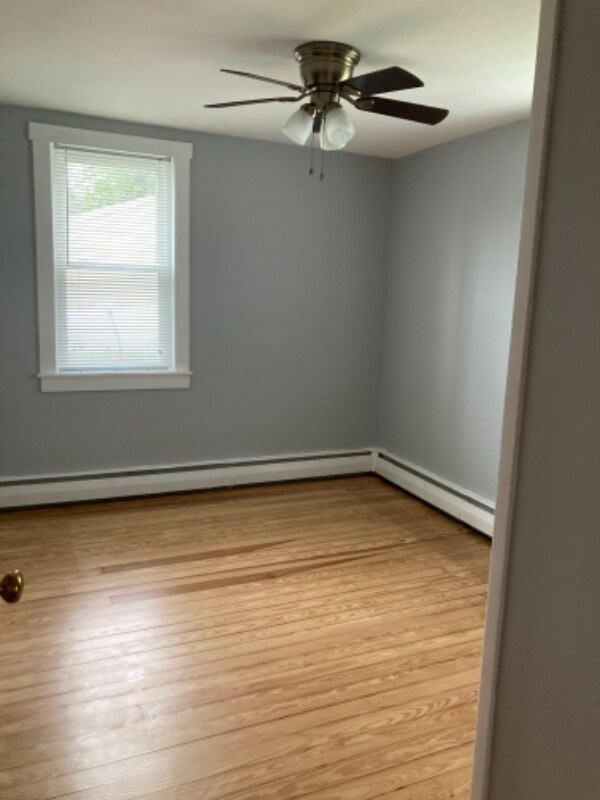 Photo - 201 Democratic Ln