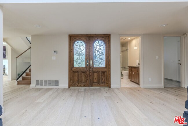 Photo - 2637 Angelo Dr