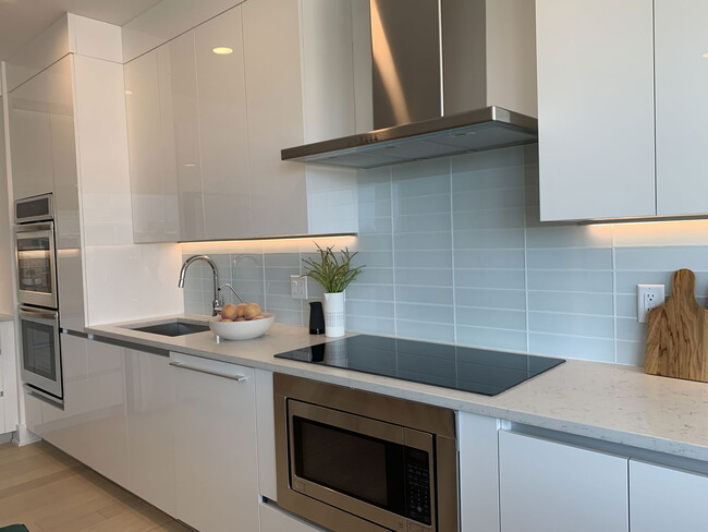 Photo - County Road 693, North Bergen, NJ 07047 - ... Unit 7601