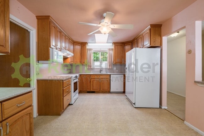 Photo - WOW!!!   PRICE REDUCED FOR FALL!!
