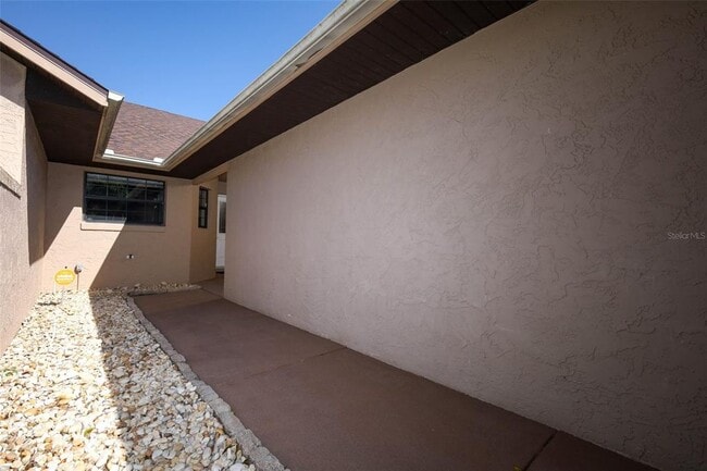 Photo - 2021 Arbor Way