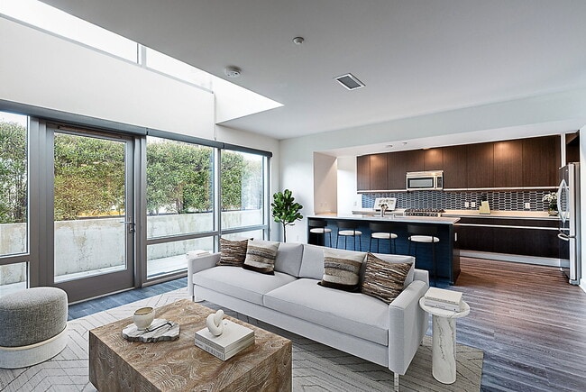 Photo - 360 Residences