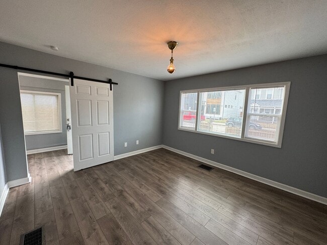 Photo - Fountain Square 3 Bed 2 Bath with fenced in backyard