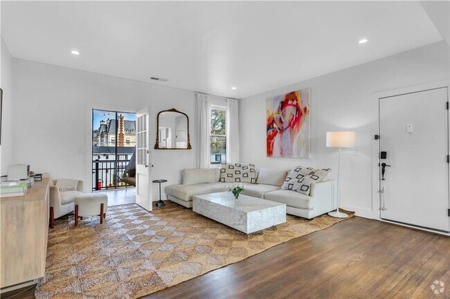 Building Photo - 88 Peachtree Memorial Dr NW Unit 4 Rental