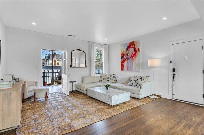 Photo - 88 Peachtree Memorial Dr NW Condo Unit 4