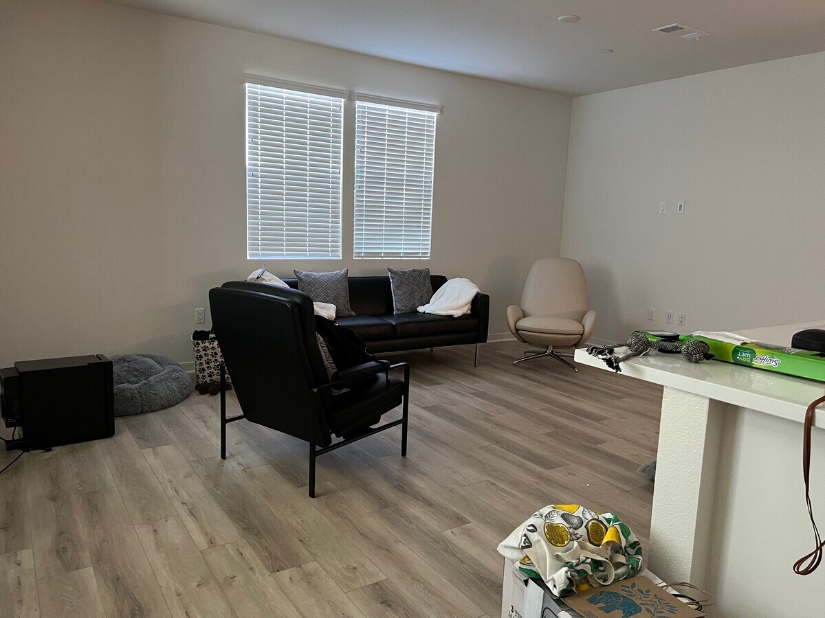 647 Winchester Dr Casa Adosada Townhome en Alquiler en Oxnard CA