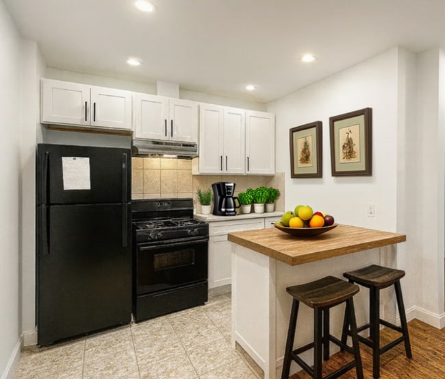 Photo - 203 17th St Unit 15