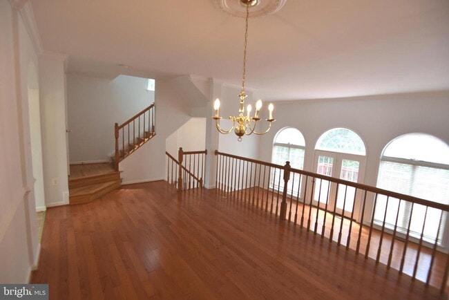 Photo - 21821 Ladyslipper Sq