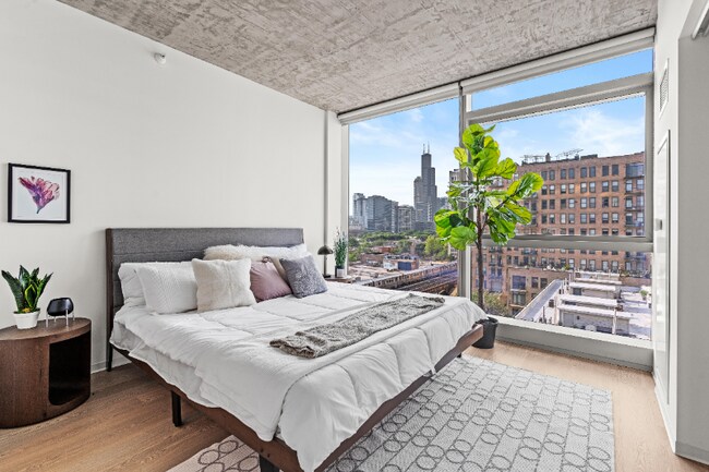 Photo - 1406 S Wabash Ave