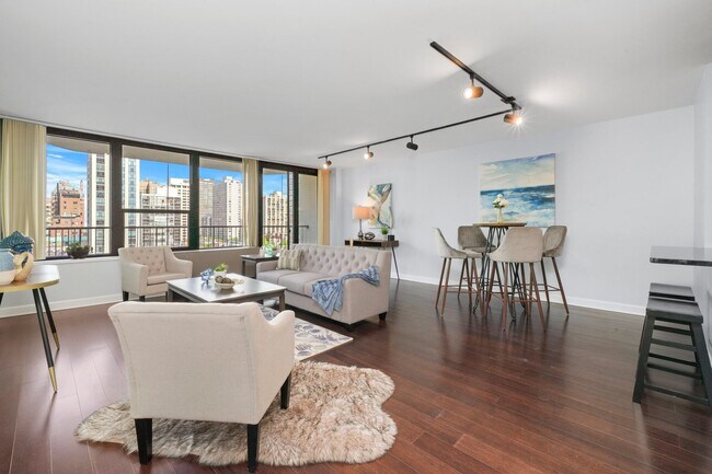 Photo - 1560 N Sandburg Terrace Unit 1210