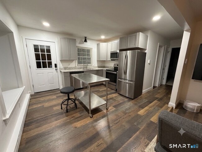 Photo - 9 Falls River Cir