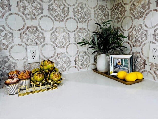 Photo - 1012 NE 17th Ct Unit 3