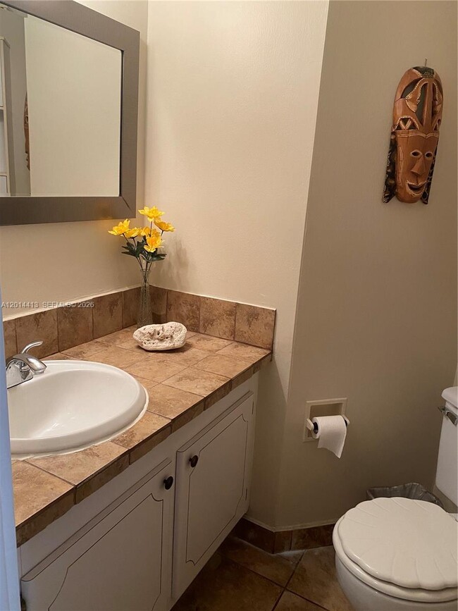 Photo - 1817 S Ocean Dr Unit 225