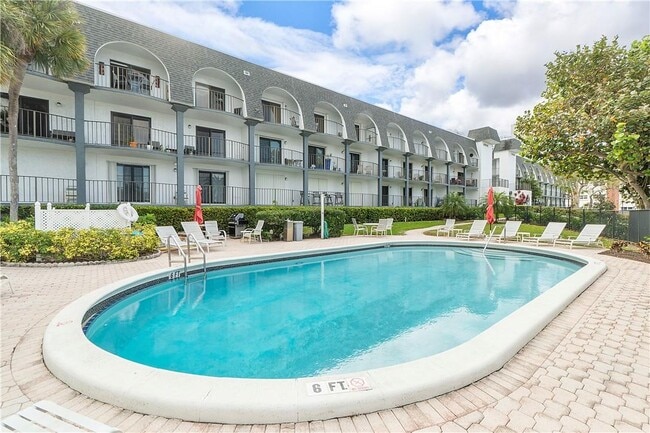 Photo - 4013 N Ocean Dr Unit 306
