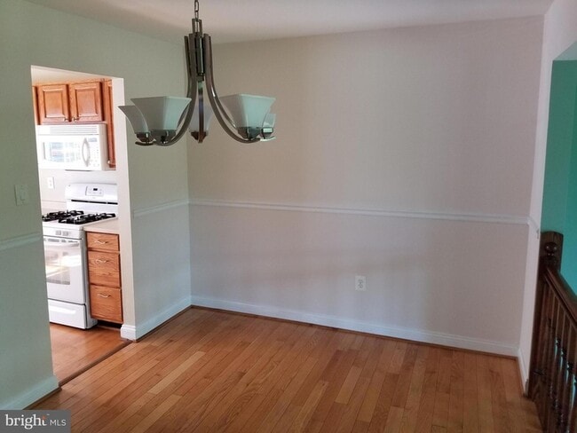 Photo - 504 Monet Dr