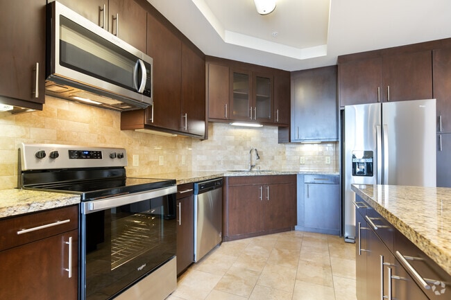 2BR, 2BA - Plan S