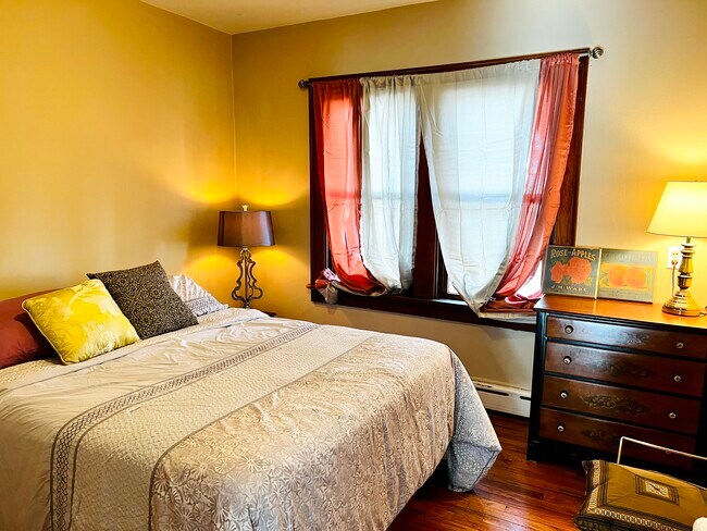 Photo - 910 S Anderson St