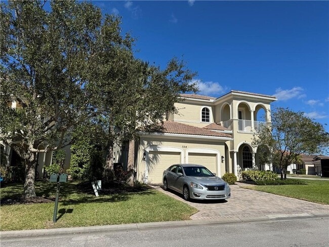 Photo - 3318 Burlington Pl SW