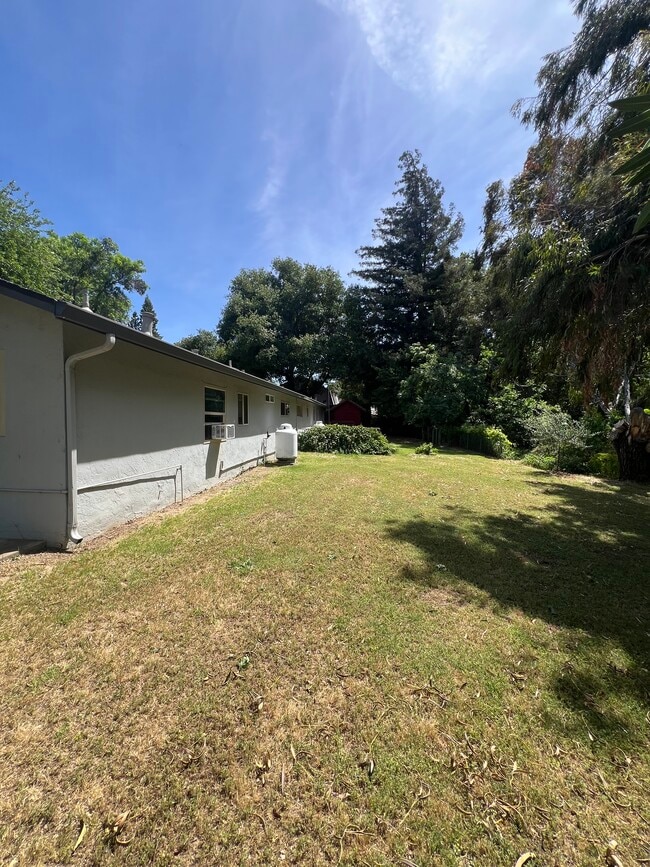 Photo - 7119 Pleasants Valley Rd