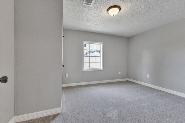 Photo - 9707 Nedwald St