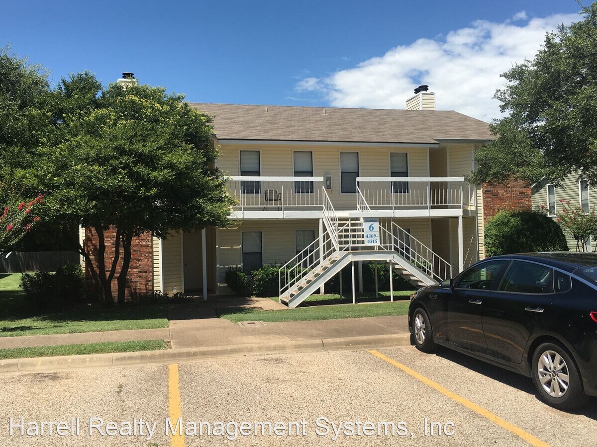 2 br, 1 bath House - 4315 Lake Shore Villa... - 2 br, 1 bath House - 4315 Lake Shore Villa...