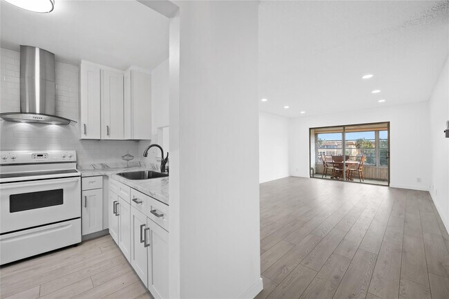 Photo - 5031 W Oakland Park Blvd Unit 309