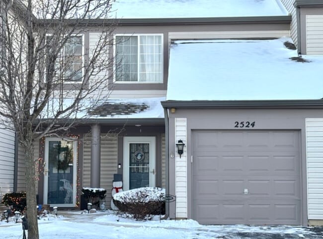 Building Photo - 2524 Carrolwood Rd