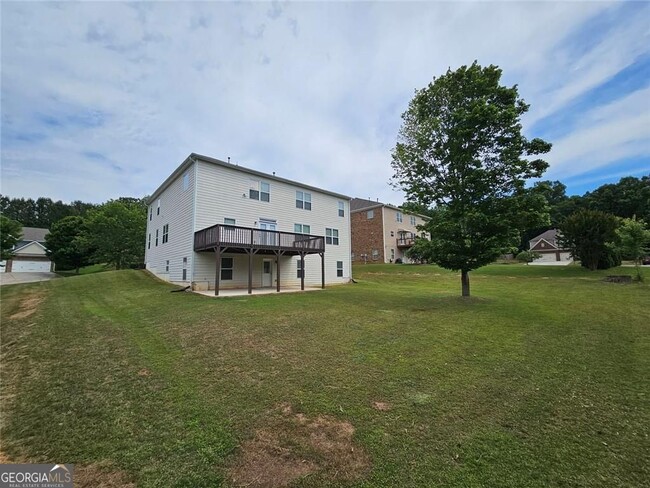 Photo - 3755 Long Lake Dr
