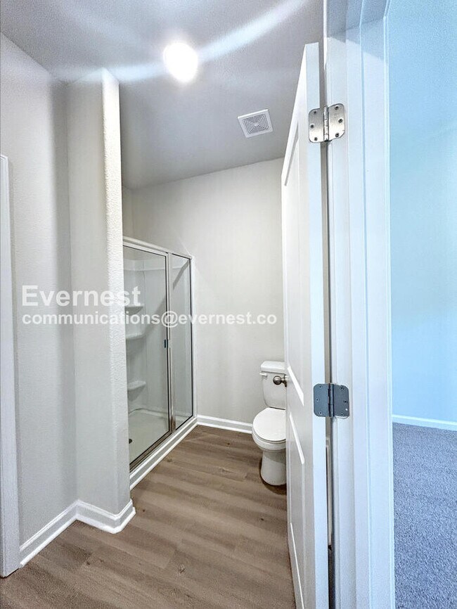 Photo - 209 Aniston Ln