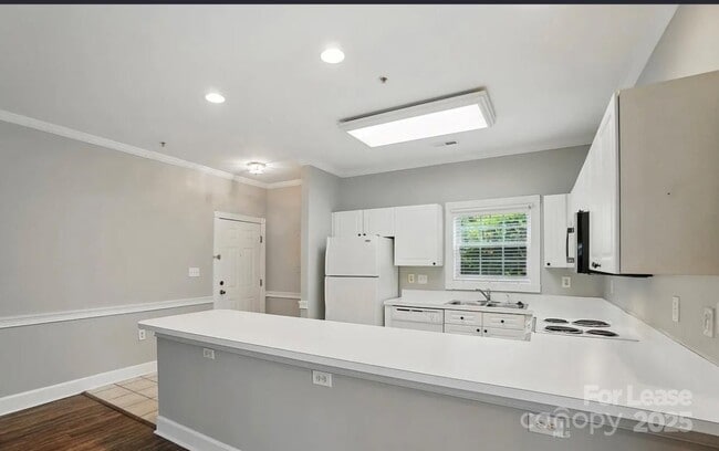 Photo - 8731 Coralbell Ln