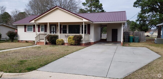 Building Photo - 1005 Hardin Rd Rental