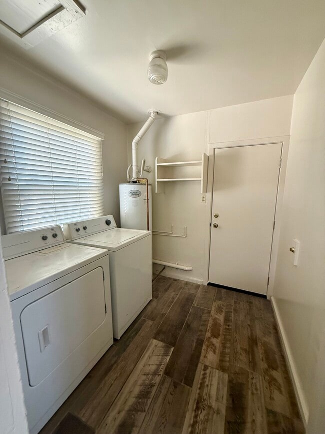 Photo - 539 Terminal Ave