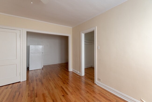 Photo - 545 W Wellington Ave Unidad 203