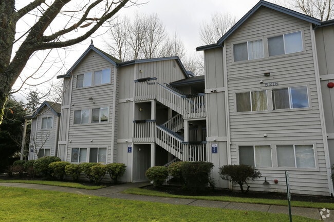 Northpointe Apartments - Northpointe Apartments